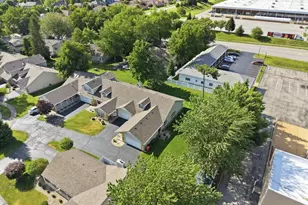 2267 Whispering Oaks Ct, Highland, IN 46322 - Photo 3