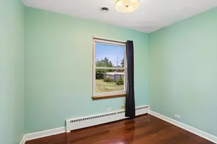 421 E South St, Peotone, IL 60468 - Photo 11