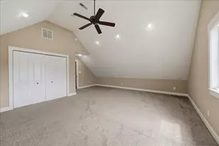 8858 S Doubletree Dr S, Crown Point, IN 46307 - Photo 35