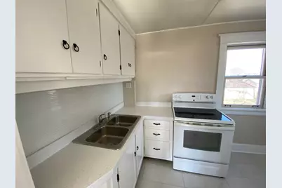 739 Iowa Avenue #2, Aurora, IL 60506 - Photo 9