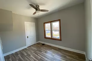739 Iowa Ave, Aurora, IL 60506 - Photo 7