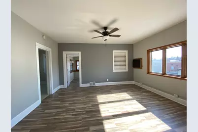 739 Iowa Avenue #2, Aurora, IL 60506 - Photo 3