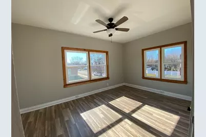 739 Iowa Avenue #2, Aurora, IL 60506 - Photo 5