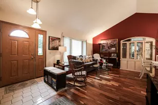 1135 Stonebridge Ct, Elgin, IL 60120 - Photo 5