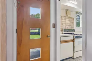 1N570 Forest Ave, Glen Ellyn, IL 60137 - Photo 7