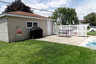 8732 S Keeler Ave, Hometown, IL 60456 - Photo 13