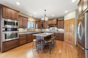 24135 S Lake Shore Dr, Manhattan, IL 60442 - Photo 11