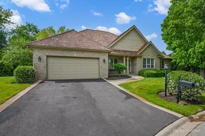 20 Lochbrook Lane, Inverness, IL 60010 - Photo 1