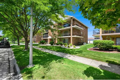 8154 168th Place #3E, Tinley Park, IL 60477 - Photo 1