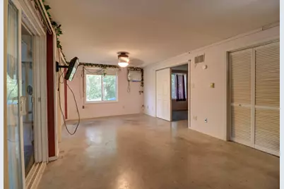 1015 Thome Road, Albany, IL 61230 - Photo 15