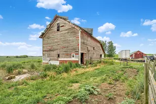 117 S Meridian Rd, Chana, IL 61015 - Photo 43