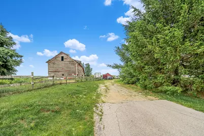 117 S Meridian Road, Chana, IL 61015 - Photo 45