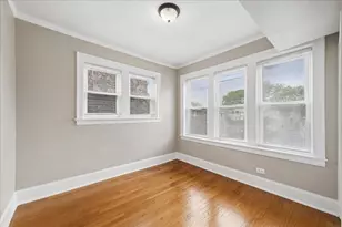 7730 S Essex Ave, Chicago, IL 60649 - Photo 13