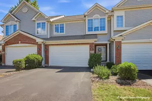 1376 Prairie View Pkwy, Cary, IL 60013 - Photo 1