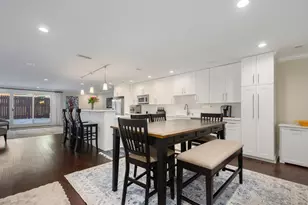 1330 N Lasalle St, Chicago, IL 60610 - Photo 3