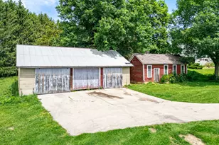12730 Beloit Rd, Caledonia, IL 61011 - Photo 47