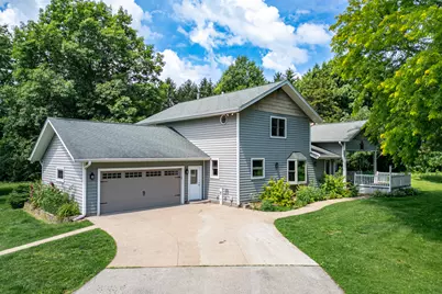12730 Beloit Road, Caledonia, IL 61011 - Photo 1
