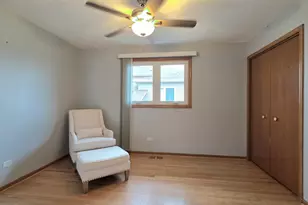 8312 S 79th Ave, Justice, IL 60458 - Photo 11