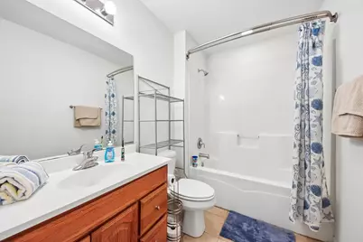 5105 W Flanders Road, McHenry, IL 60050 - Photo 19