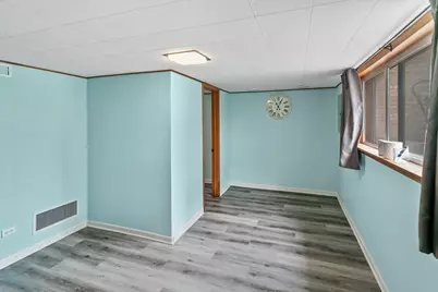 383 Park Avenue, Wheeling, IL 60090 - Photo 21