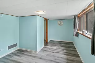 383 Park Ave, Wheeling, IL 60090 - Photo 21
