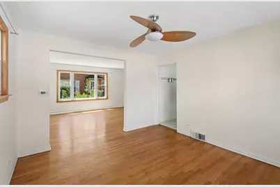 324 Asbury Avenue, Evanston, IL 60202 - Photo 7