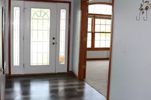 1408 Sequoia Dr, Chatham, IL 62629 - Photo 3