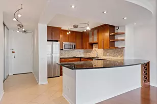 30 E Huron St, Chicago, IL 60611 - Photo 9
