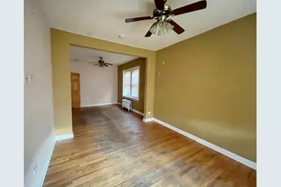 913 N Kedvale Avenue, Chicago, IL 60651 - Photo 7