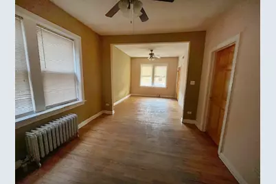 913 N Kedvale Avenue, Chicago, IL 60651 - Photo 11