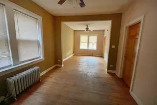 913 N Kedvale Ave, Chicago, IL 60651 - Photo 11