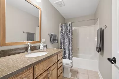 449 Farnham Lane, Wheaton, IL 60189 - Photo 19