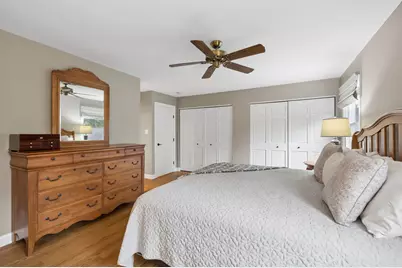 449 Farnham Lane, Wheaton, IL 60189 - Photo 15