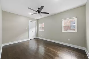 258 E 107th St, Chicago, IL 60628 - Photo 11