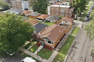 258 E 107th St, Chicago, IL 60628 - Photo 27