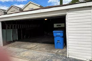 9114 S Ellis Ave, Chicago, IL 60619 - Photo 11