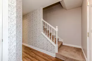 1506 Donegal Dr, Normal, IL 61761 - Photo 3
