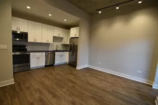 3833 N Broadway St, Chicago, IL 60613 - Photo 13