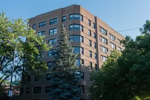 4880 N Marine Dr, Chicago, IL 60640 - Photo 1