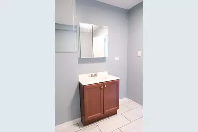 4880 N Marine Drive #304, Chicago, IL 60640 - Photo 9