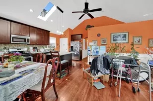 6228 S Menard Ave, Chicago, IL 60638 - Photo 3