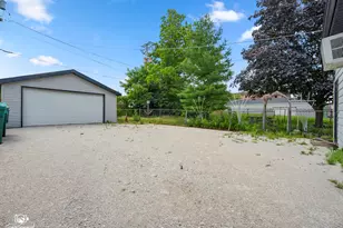 116 N Hickory St, Joliet, IL 60435 - Photo 3