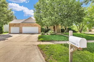 2701 Summerhill Ln, Champaign, IL 61822 - Photo 3