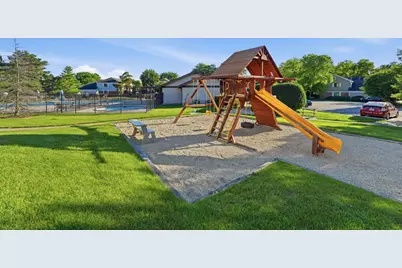 1251 Williamsburg Drive #D2, Schaumburg, IL 60193 - Photo 23