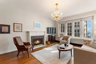 70 E Scott St, Chicago, IL 60610 - Photo 9