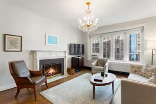 70 E Scott St, Chicago, IL 60610 - Photo 5