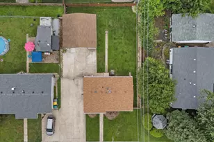401 Kenyon Ave, Romeoville, IL 60446 - Photo 17