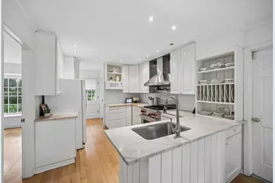 [Address not provided], Highland Park, IL 60035 - Photo 11