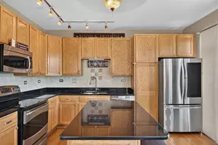 478 Peregrine Pkwy, Bartlett, IL 60103 - Photo 15