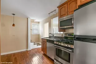 130 Fourth St, Libertyville, IL 60048 - Photo 3